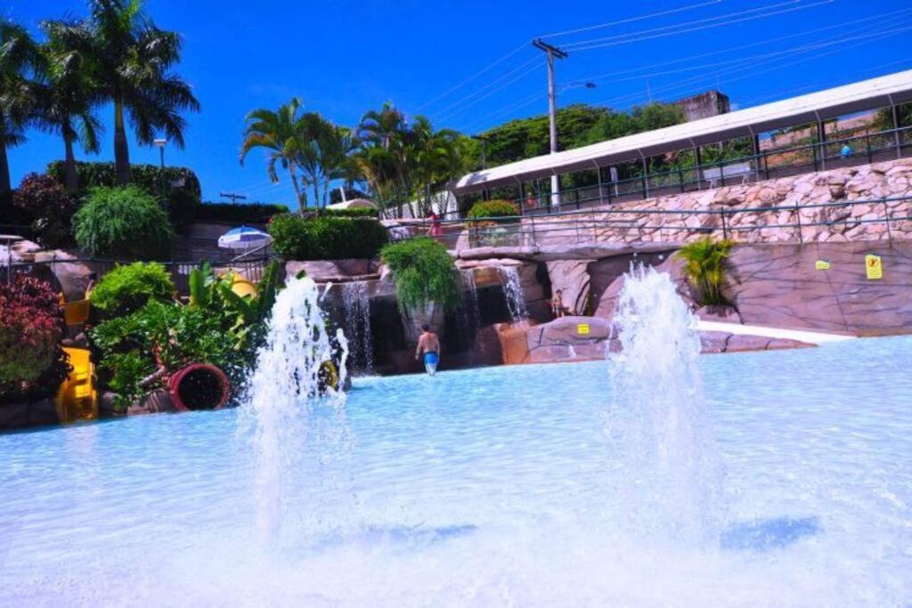 Piazza Diroma Acqua Park, Requinte E Diversao Caldas Novas Exterior foto